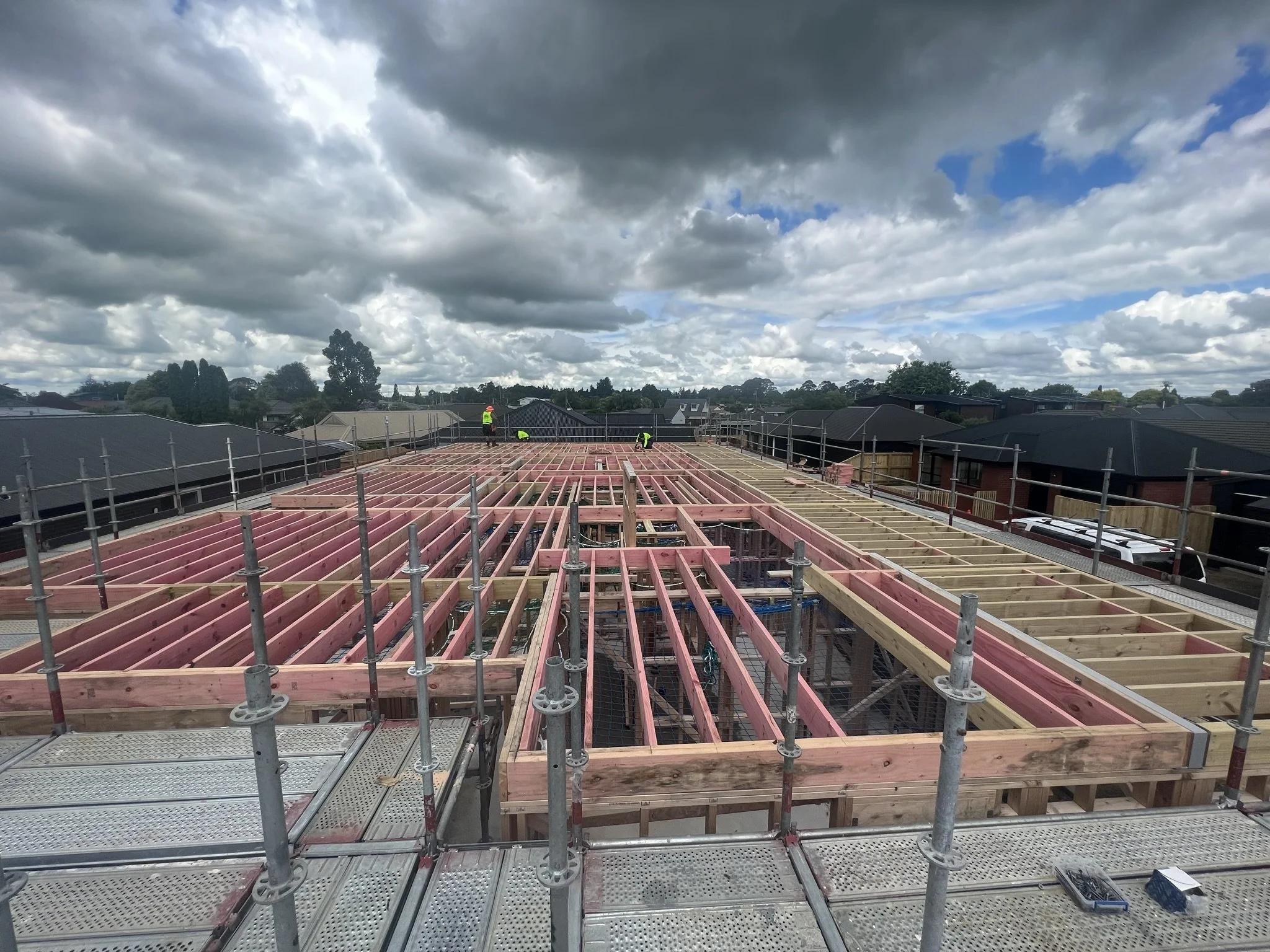 Duplex midfloor new build by Bardsley Construction